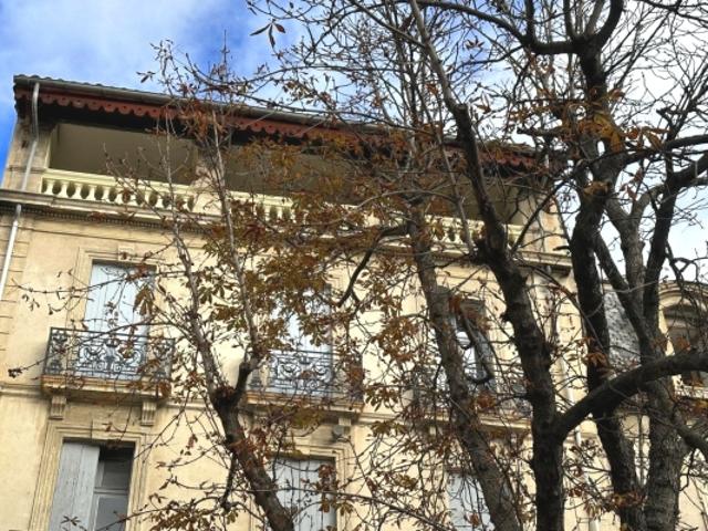A VENDRE APPARTEMENT HAUSSMANIEN T3 BEZIERS