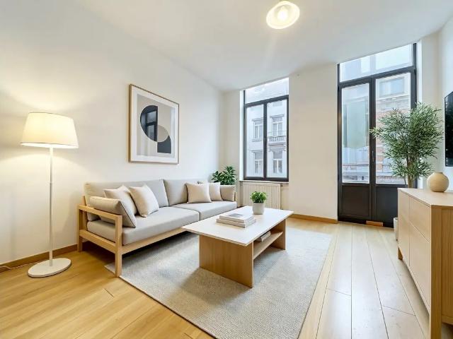 à vendre Appartement Ixelles Rue du Trône