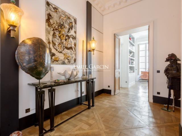 À VENDRE Appartement Paris 75002 Palais Royal 2 pièces 1 chambre 122m²