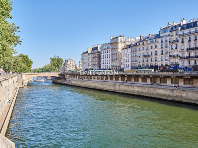 A vendre Appartement Paris 75004 Ile de la Cité Vue Seine