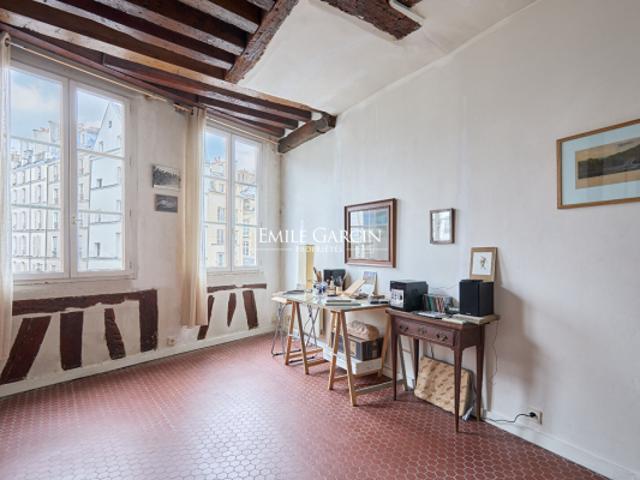 A vendre appartement Paris 75004 Proche place des Vosges