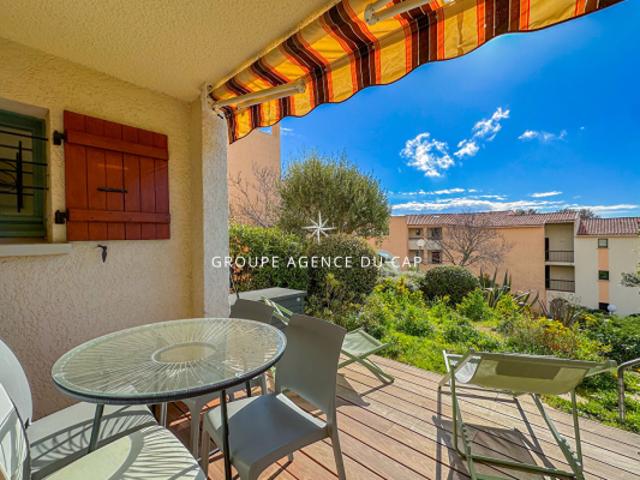 A VENDRE APPARTEMENT REZ DE JARDIN 3 PIECES A PIED DES PLAGES, AUX ISSAMBRES