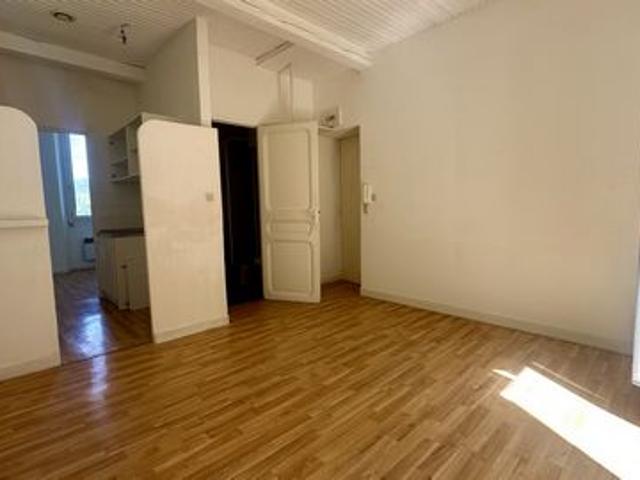 À vendre: Appartements de Type 2 avec terrasses et jardins