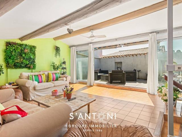À vendre – Authentique Vigneronne de 150 m² avec Garage et Terra