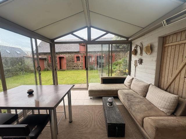 À vendre – Authentique demeure en pierres à proximité de Saint Quay Portrieux et Binic