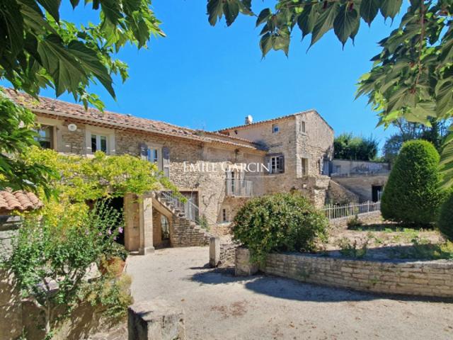 A vendre Authentique Mas à restaurer