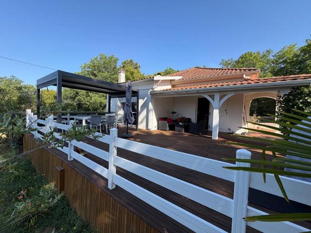 A vendre aux portes de Périgueux, dans un environnement campagne
