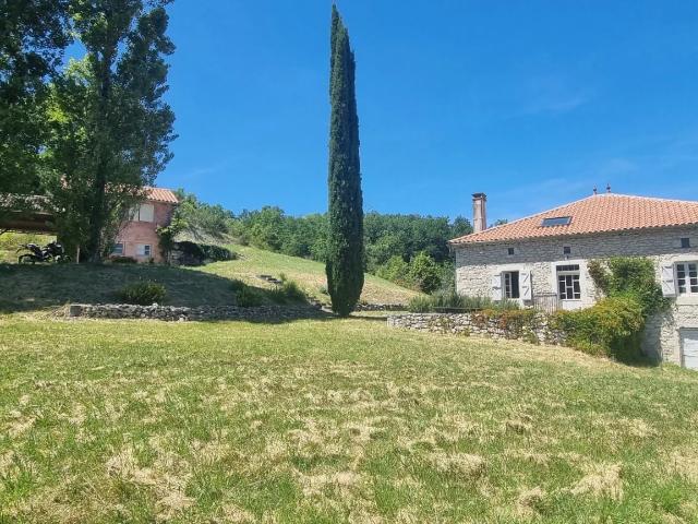 A vendre avec l'Agence Immobilière Le Pic du Quercy