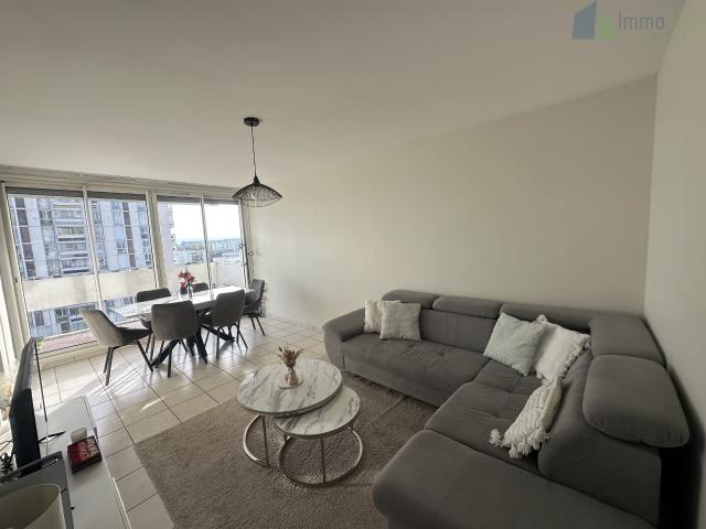 À vendre: Beau T2 de 50m2 Quartier Gendarmerie La Garenne, Bron