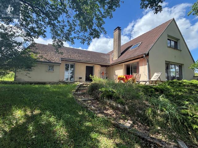 A VENDRE BEAUNE Montagne de Beaune maison 210 m2 habitable
