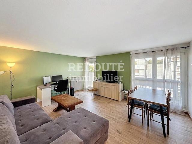 À vendre – Bel appartement à Épernay avec vue dégagée sur les vignes