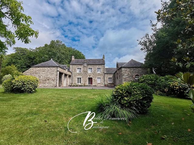 A vendre belle propriété alliant calme et proximité du centr. 195m² Baud