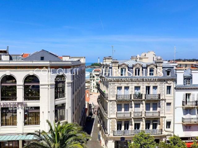À vendre Biarritz Appartement 3 pièces aperçu océan place Clemenceau