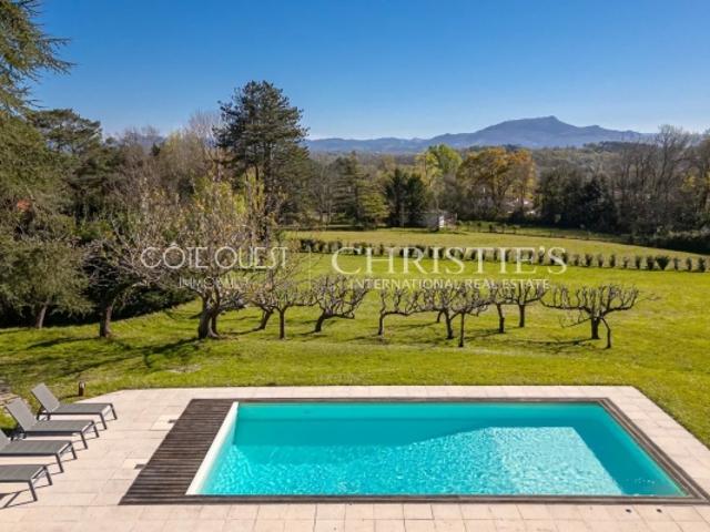 À vendre Bidart, proche Biarritz Propriété d'exception