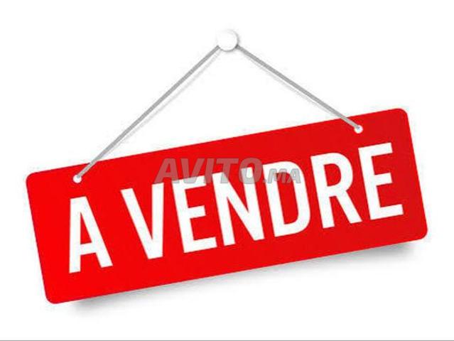 À vendre – Bien à usage commercial