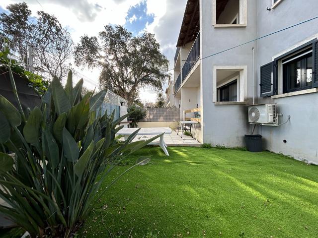 A vendre bord de mer Appartement Linguizzetta 3 pièce s avec j