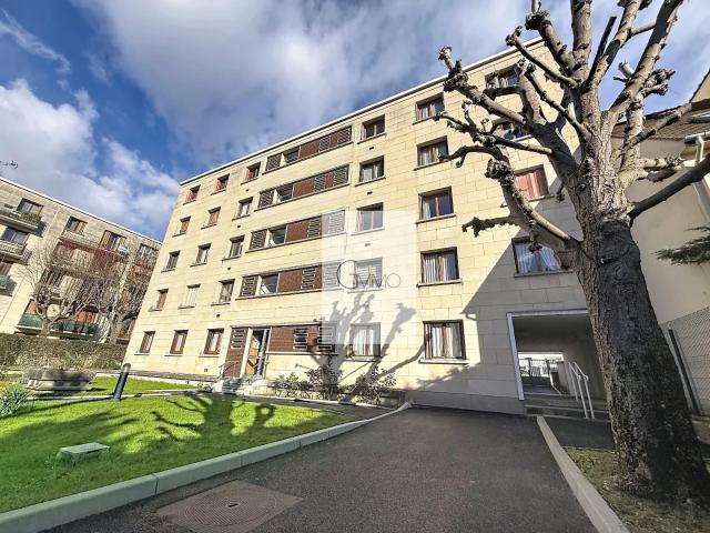 À vendre – Box fermé à Chevilly Larue