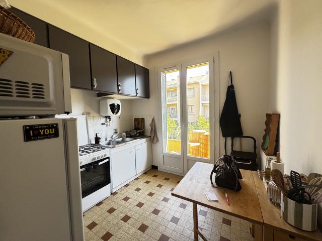 A vendre centre ville Type 2 de 50m2 avec cave