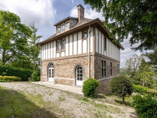 à vendre Château Namur Rue des Hayettes