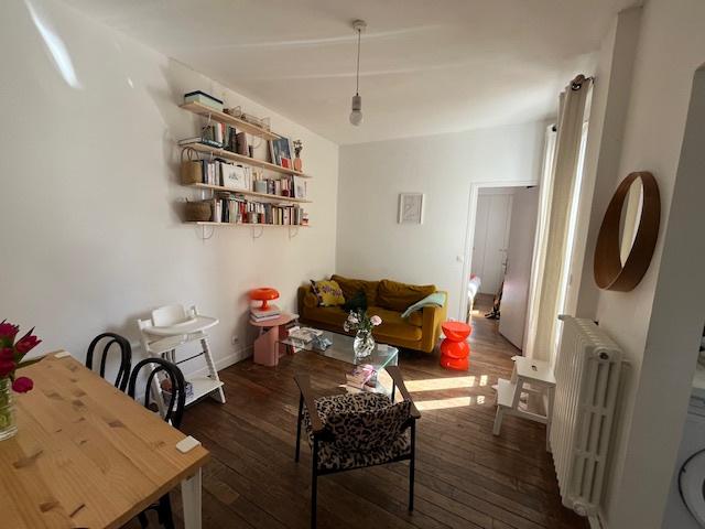A VENDRE: Charmant 3 pièces proche métro ligne 11