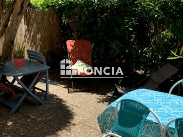 ✨ À VENDRE – Charmant T2 en rez de jardin avec garage fermé – Le Lavandou ✨
