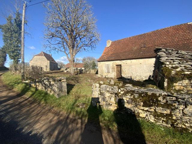 A vendre charmant hameau au calme secteur Gramat 400m² Gramat