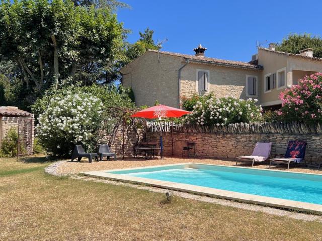 A Vendre Charmant Mas De Hameau En Pierre A Gordes 122m² Gordes