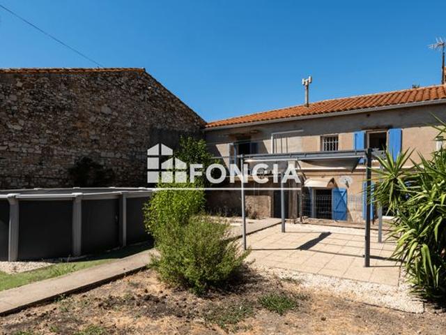 À VENDRE – Charmante maison avec dépendance et jardin à Luc sur Orbieu