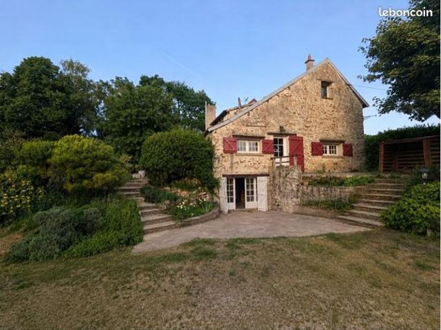 A vendre charmante maison briarde