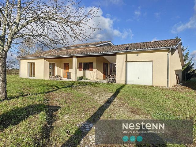 À vendre Charmante maison de plain pied à Allez et Cazeneuve. 110m² Allez Et Cazeneuve