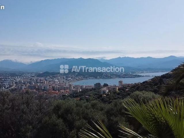 À vendre charmante maison Salario vue mer