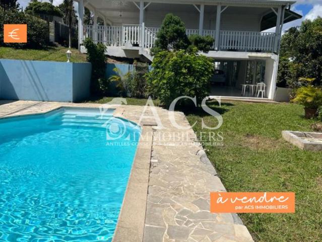 A vendre Charmante maison T4 avec piscine, jardin et grand g