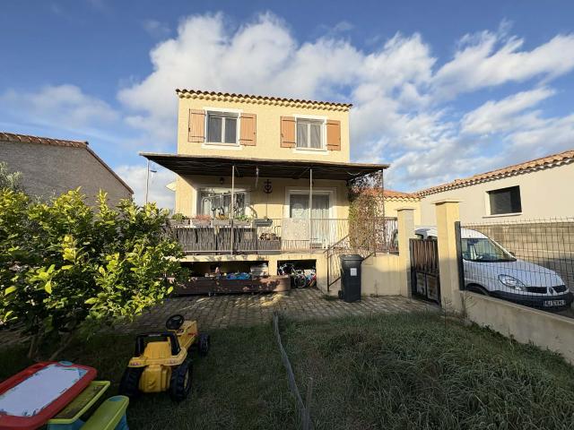 A VENDRE Charmante Villa Récente 2019 à Mas Thibert Arles