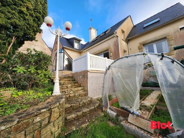 A vendre chez Blot Immobilier Brest Saint Pierre Maison de t