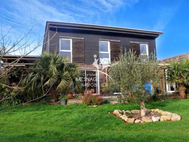 À vendre chez Christelle Mesnage Immobilier: A 4 minutes au