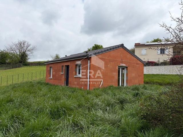 A Vendre, construction neuve à terminer selon vos envies à Atur 3 pièce s 63 m2