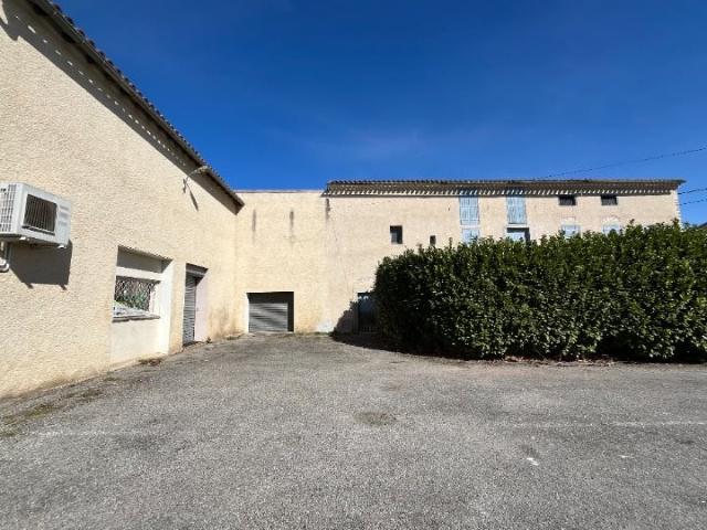A Vendre Corps De Ferme + Dependance + Garage Limoux 200m² Limoux
