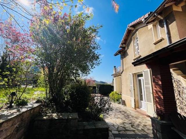 A VENDRE COURS LA VILLE 69470 BELLE MAISON ANNES 30