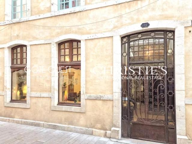 À vendre Dax Hôtel particulier du XVIème siècle entièrement restauré