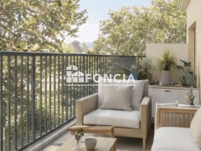 A vendre dernier etage lumineux et traversant double terrasse + stationnement
