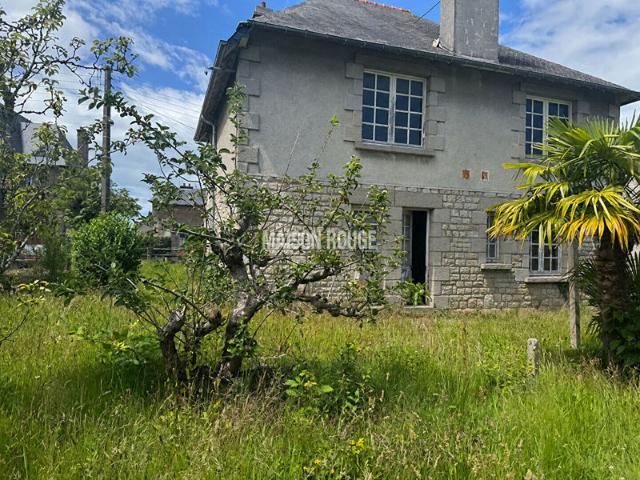 À VENDRE Dinard / Saint Énogat Maison à rénover avec beau potentiel