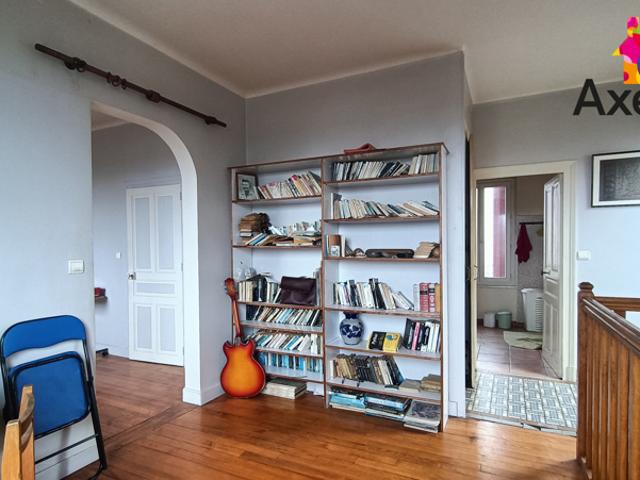 A VENDRE DIGOIN CENTRE MAISON FAMILIALE