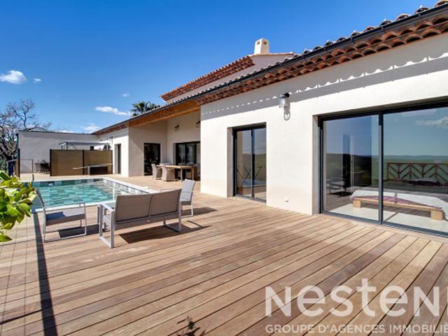 A VENDRE Draguignan Maison contemporaine avec DEPENDANCE, PISCINE, GARAGES