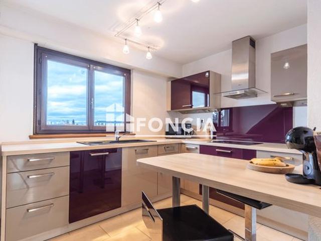 À vendre – Duplex avec locataire en place à Colmar