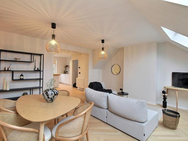 à vendre Duplex Forest Avenue Molière
