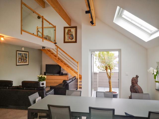 à vendre Duplex Saint Hubert Voie du tram