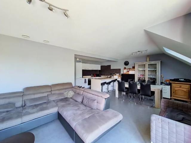 à vendre Duplex Seilles Rue des Tulipes