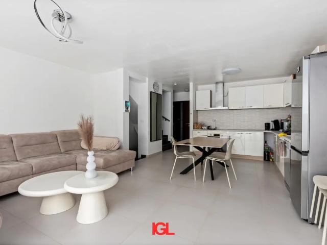 à vendre Duplex Sint Pieters Leeuw Dennenlaan