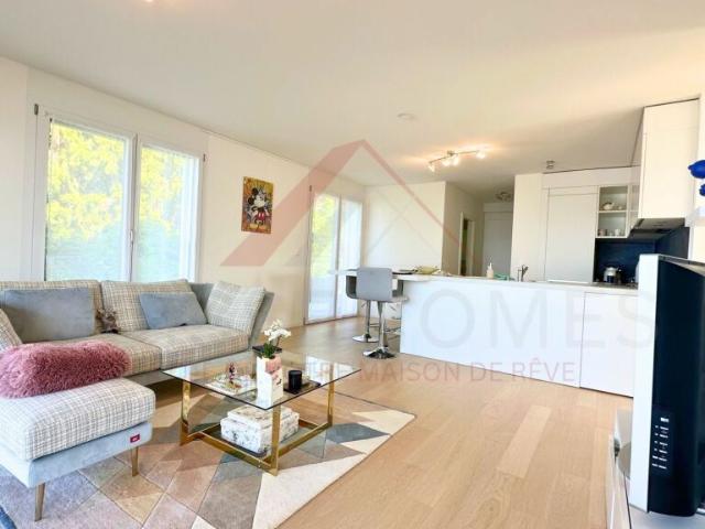 À vendre – Élégance, panorama et exclusivité