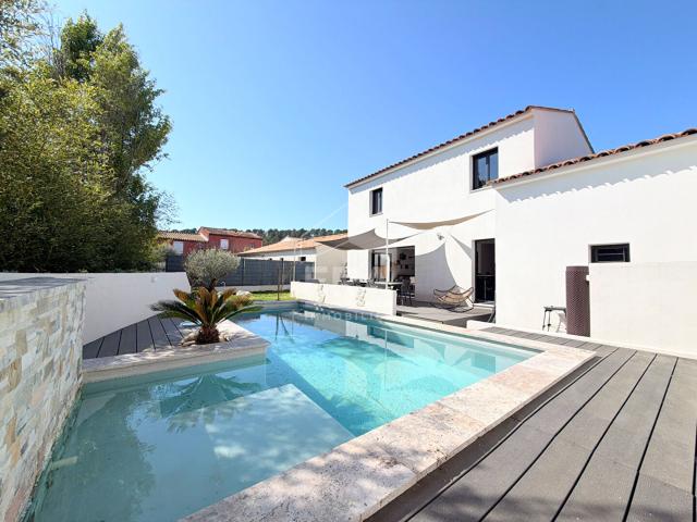 A VENDRE EN EXCLUSIVITE 13610 LE PUY SAINTE REPARADE MAISON RECENTE 4 PIECES D'ENVIRON 97M2 AVEC JARDIN, PISCINE ET GARAGE